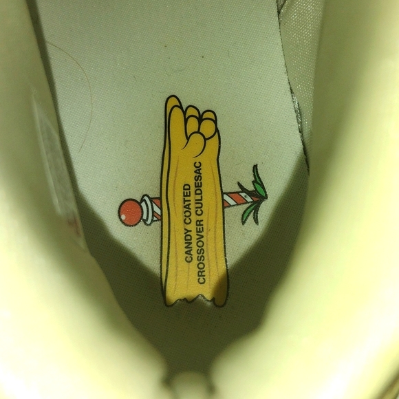 Allen Iverson questions custom-made candyland - Picture 7 of 9